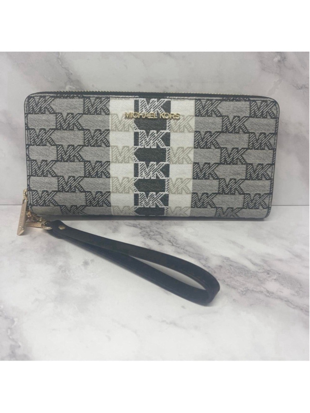 Michael Kors Continental Zip Wallet/
Wristlet Jacquard Logo Black/Gray/White - Picture 2 of 8